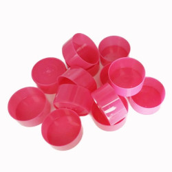 50 Teelichtbecher aus opak-rosa Kunststoff